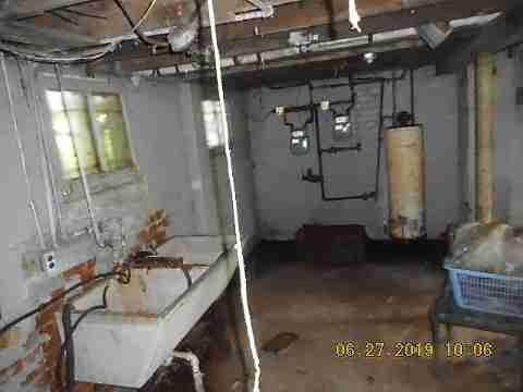 4693 32nd (30)_m.jpg